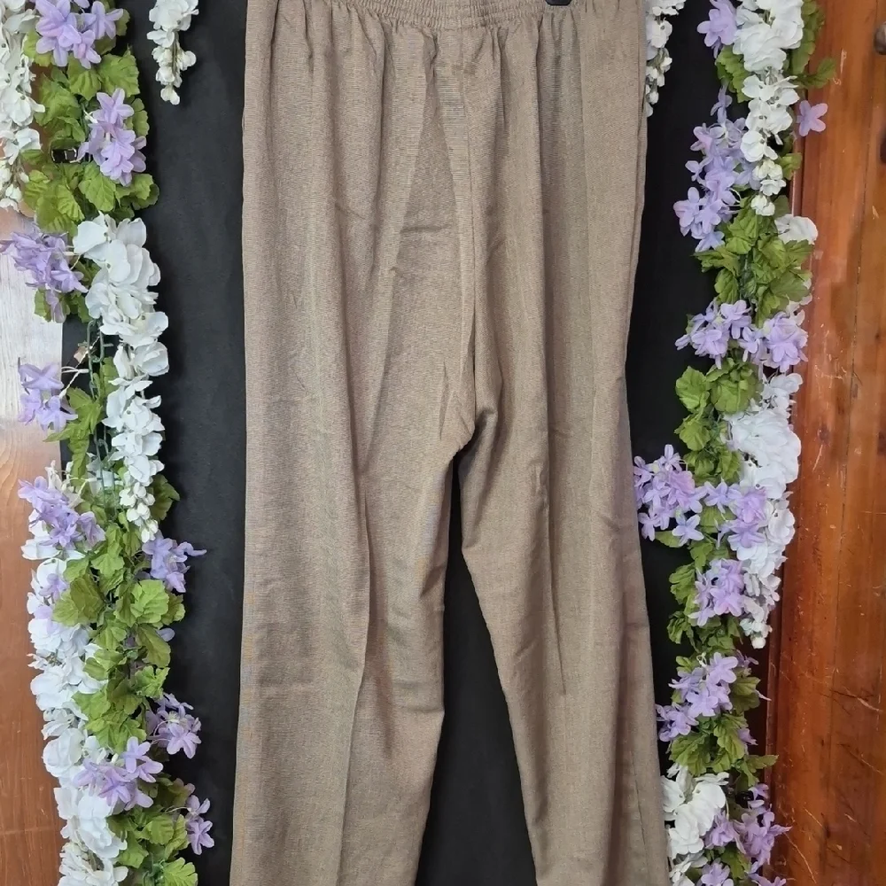 Alfred Dunner Brown Straight-Leg Trousers